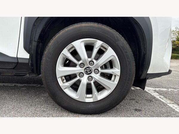 Used Toyota Yaris Cross 2022 for sale - 76226259: Photo 20