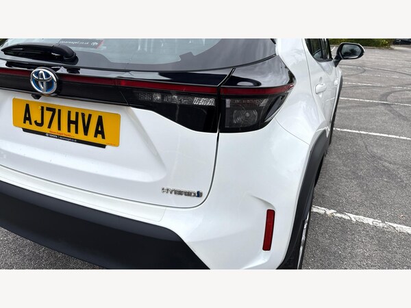 Used Toyota Yaris Cross 2022 for sale - 76226259: Photo 27