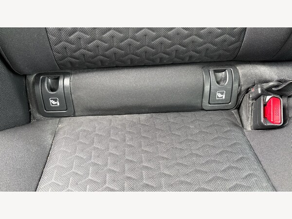 Used Toyota Yaris Cross 2022 for sale - 76226259: Photo 30
