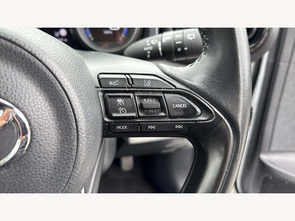 Used Toyota Yaris Cross 2022 for sale - 76226259: Photo 32