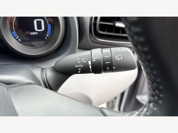Used Toyota Yaris Cross 2022 for sale - 76226259: Photo 33
