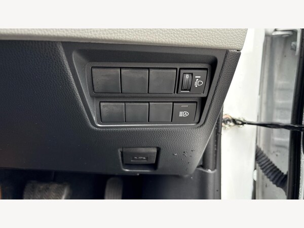 Used Toyota Yaris Cross 2022 for sale - 76226259: Photo 34