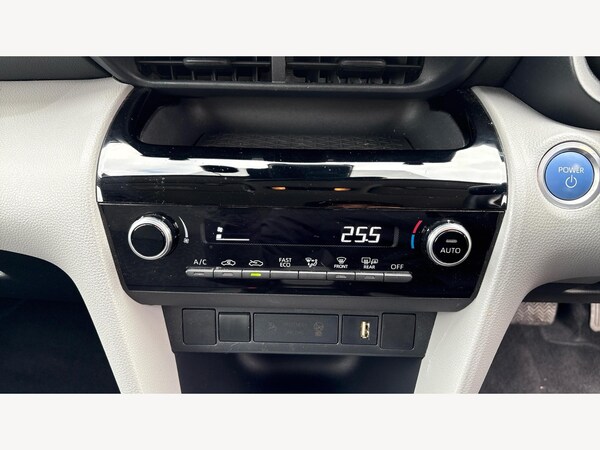 Used Toyota Yaris Cross 2022 for sale - 76226259: Photo 38