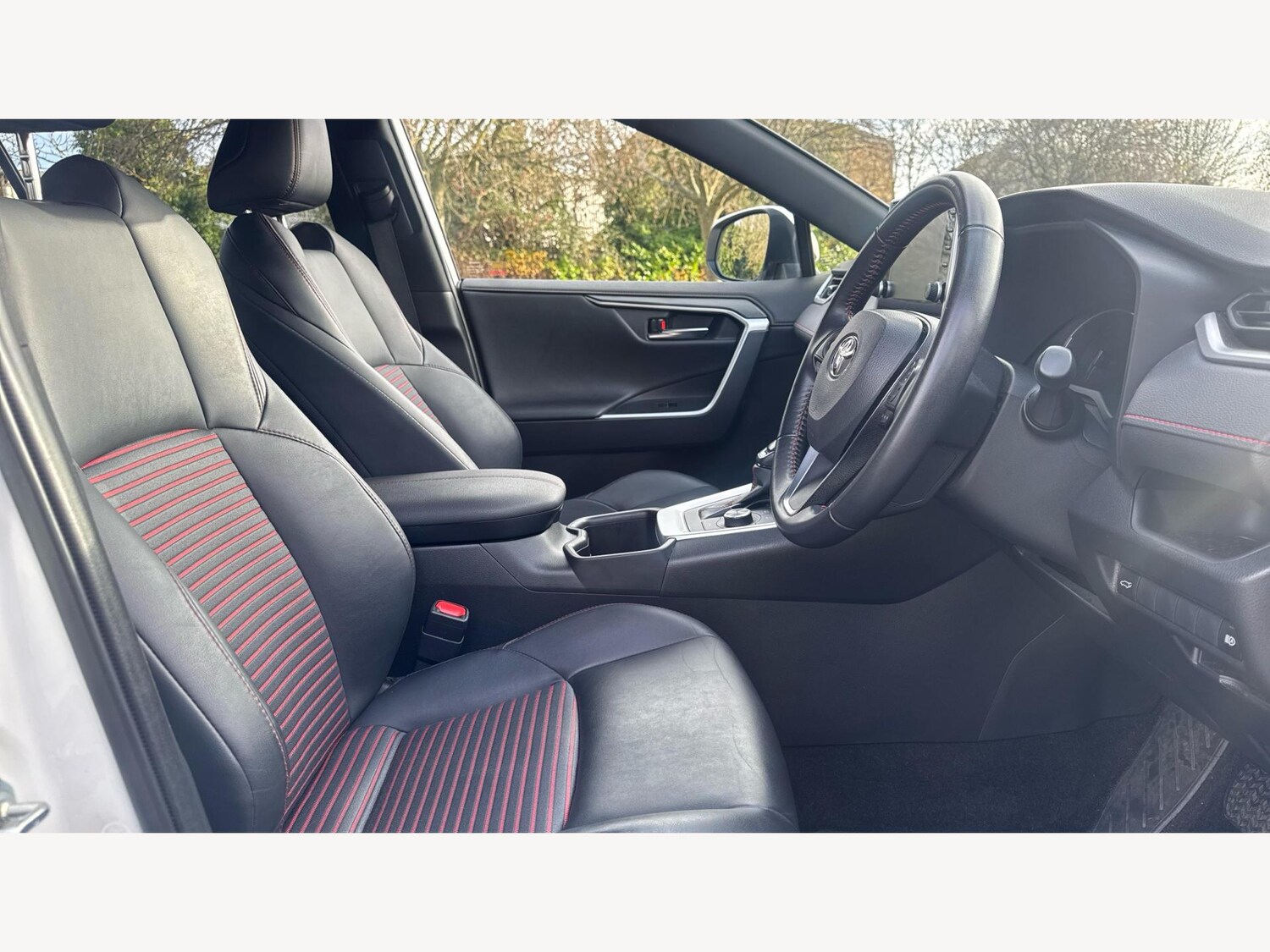 Used Toyota RAV4 2022 for sale - 76823591: Photo 13