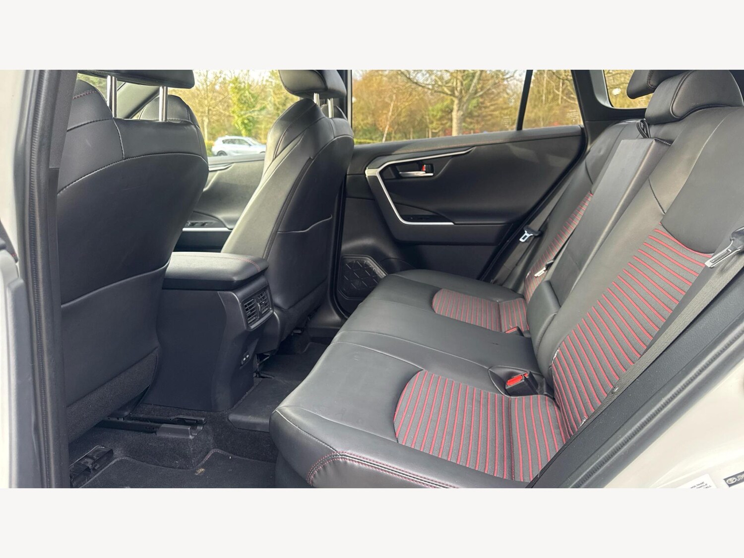 Used Toyota RAV4 2022 for sale - 76823591: Photo 15