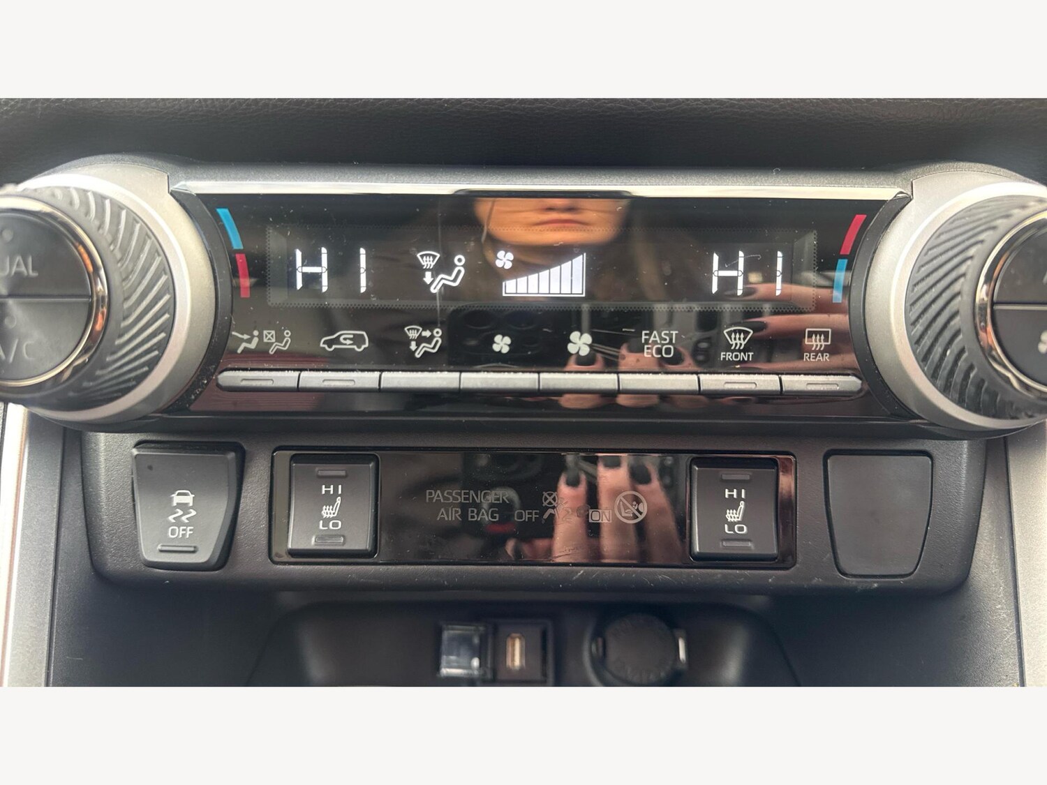 Used Toyota RAV4 2022 for sale - 76823591: Photo 24