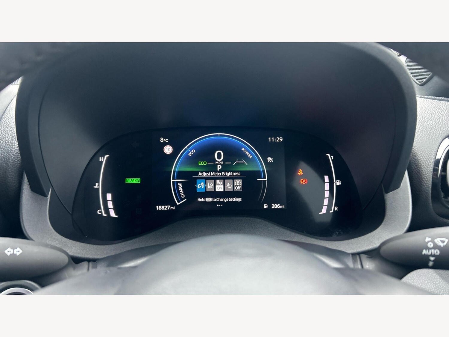 Used Toyota Yaris Cross 2024 for sale - 77484279: Photo 11