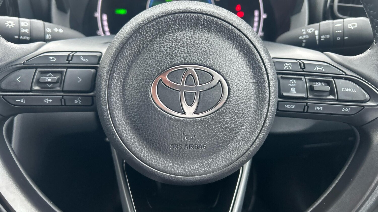 Used Toyota Yaris Cross 2024 for sale - 77484279: Photo 36