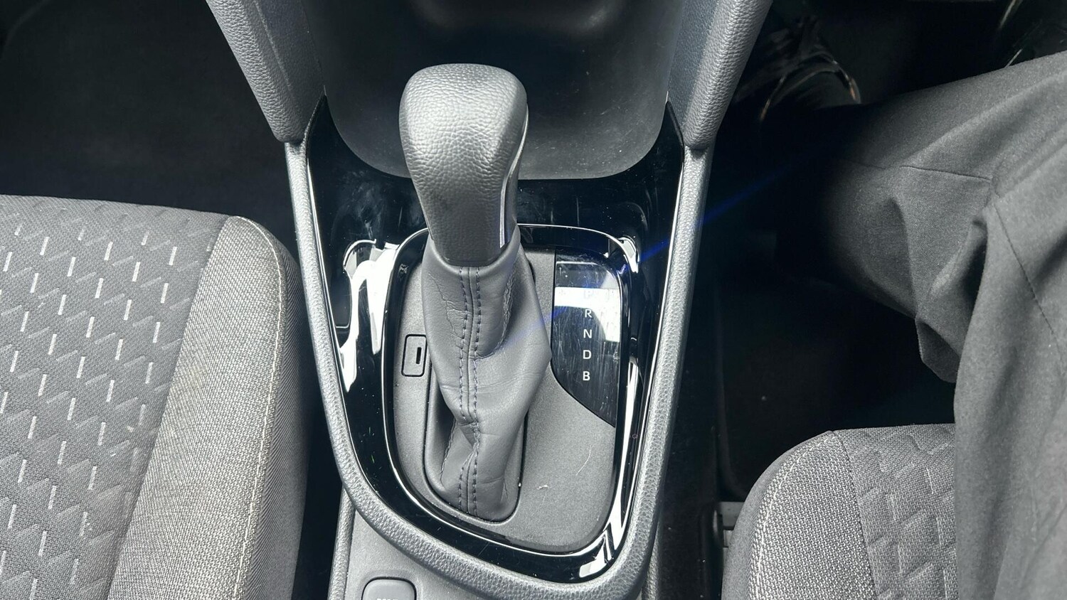 Used Toyota Yaris Cross 2024 for sale - 77484279: Photo 39