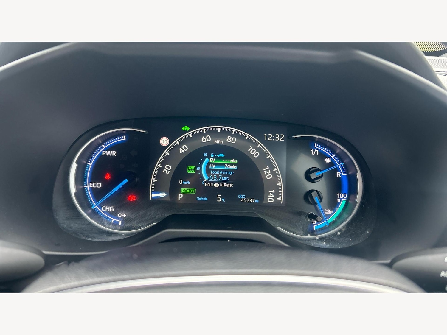 Used Toyota RAV4 2022 for sale - 77396565: Photo 11