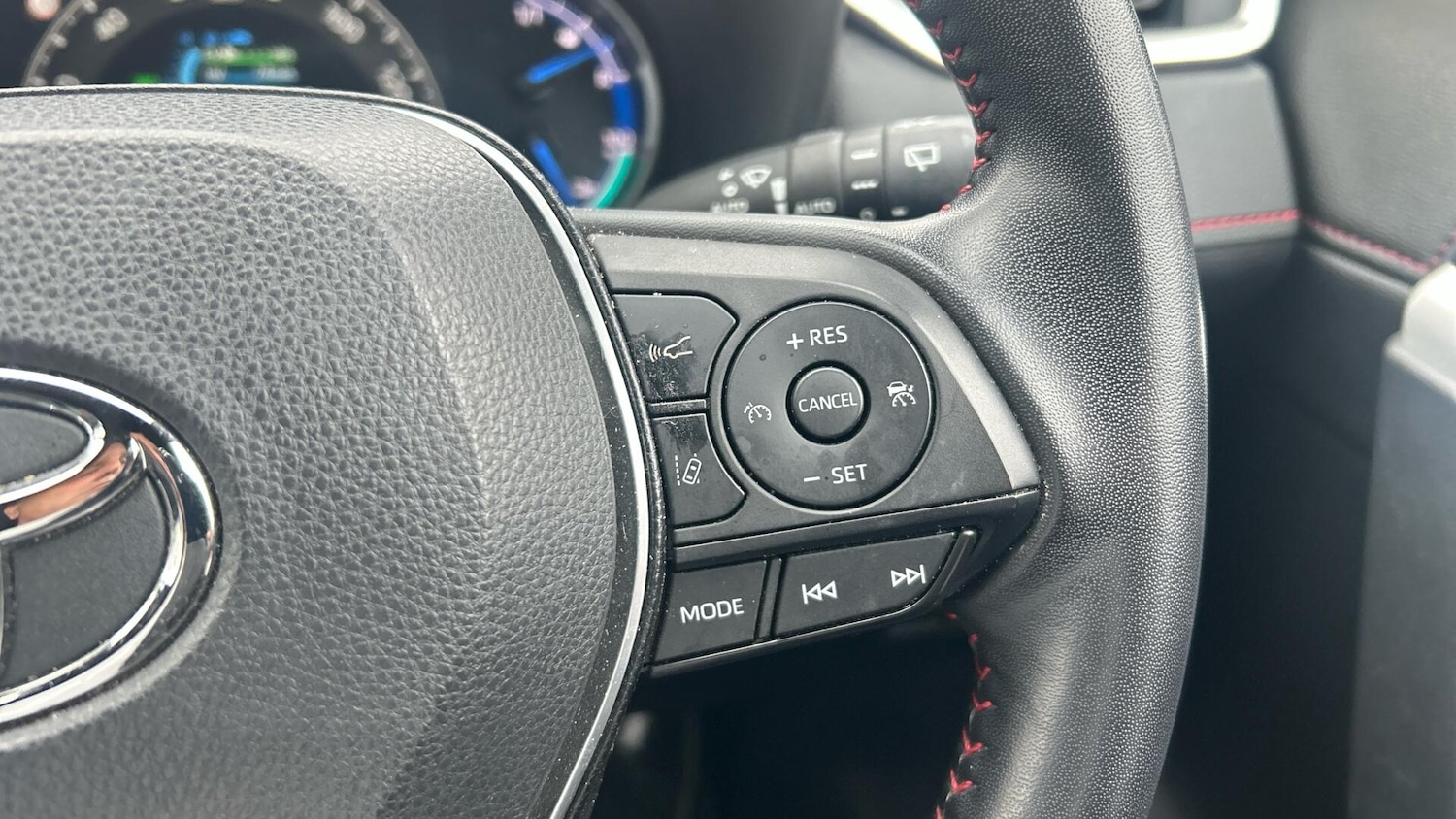 Used Toyota RAV4 2022 for sale - 77396565: Photo 36