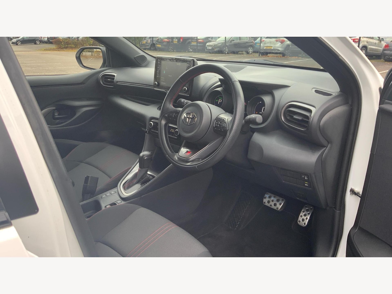 Used Toyota Yaris for sale - 77230348: Photo 13