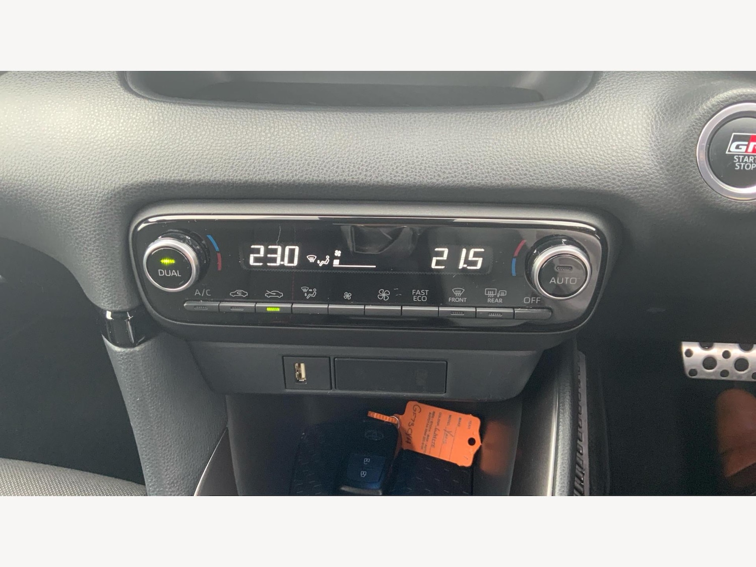 Used Toyota Yaris for sale - 77230348: Photo 31