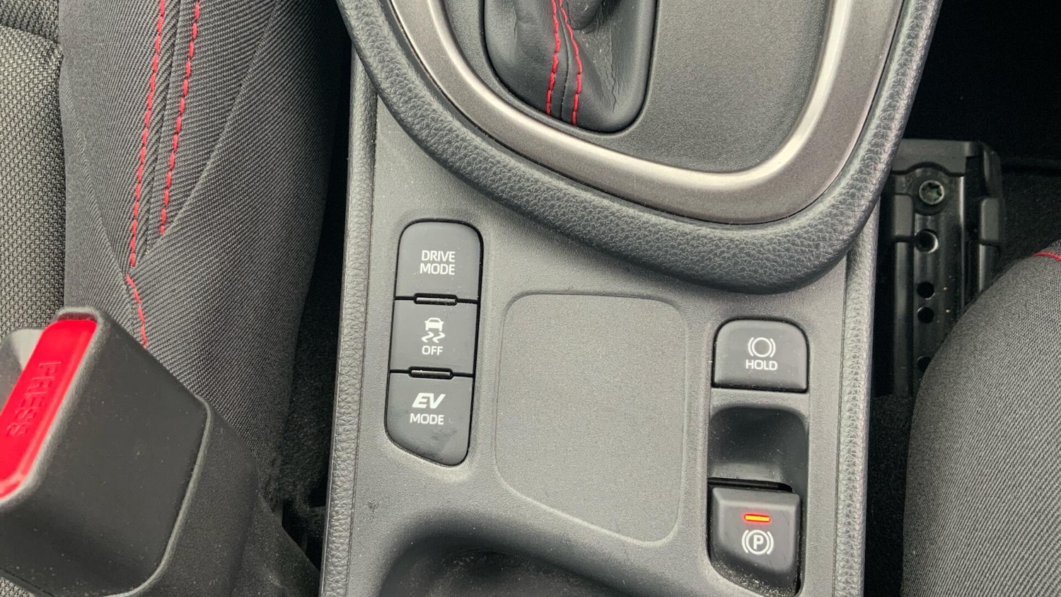 Used Toyota Yaris for sale - 77230348: Photo 32