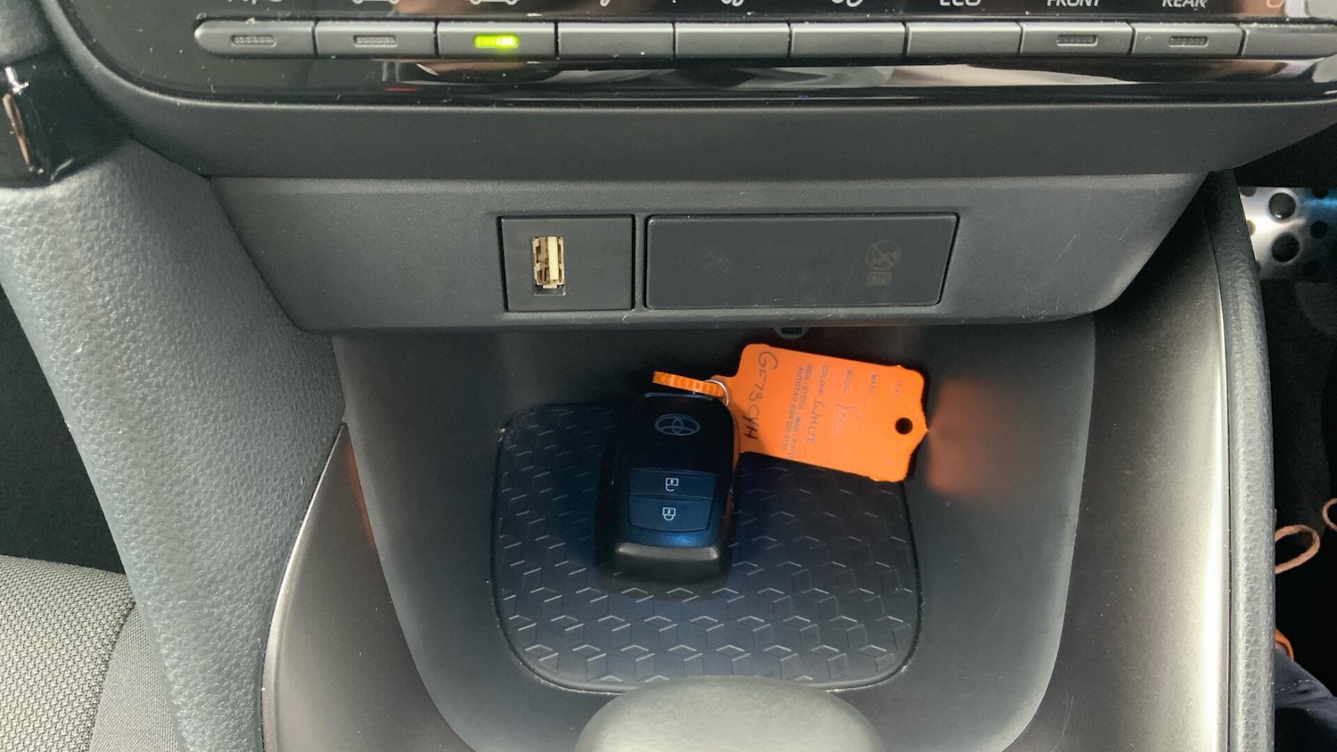 Used Toyota Yaris for sale - 77230348: Photo 39