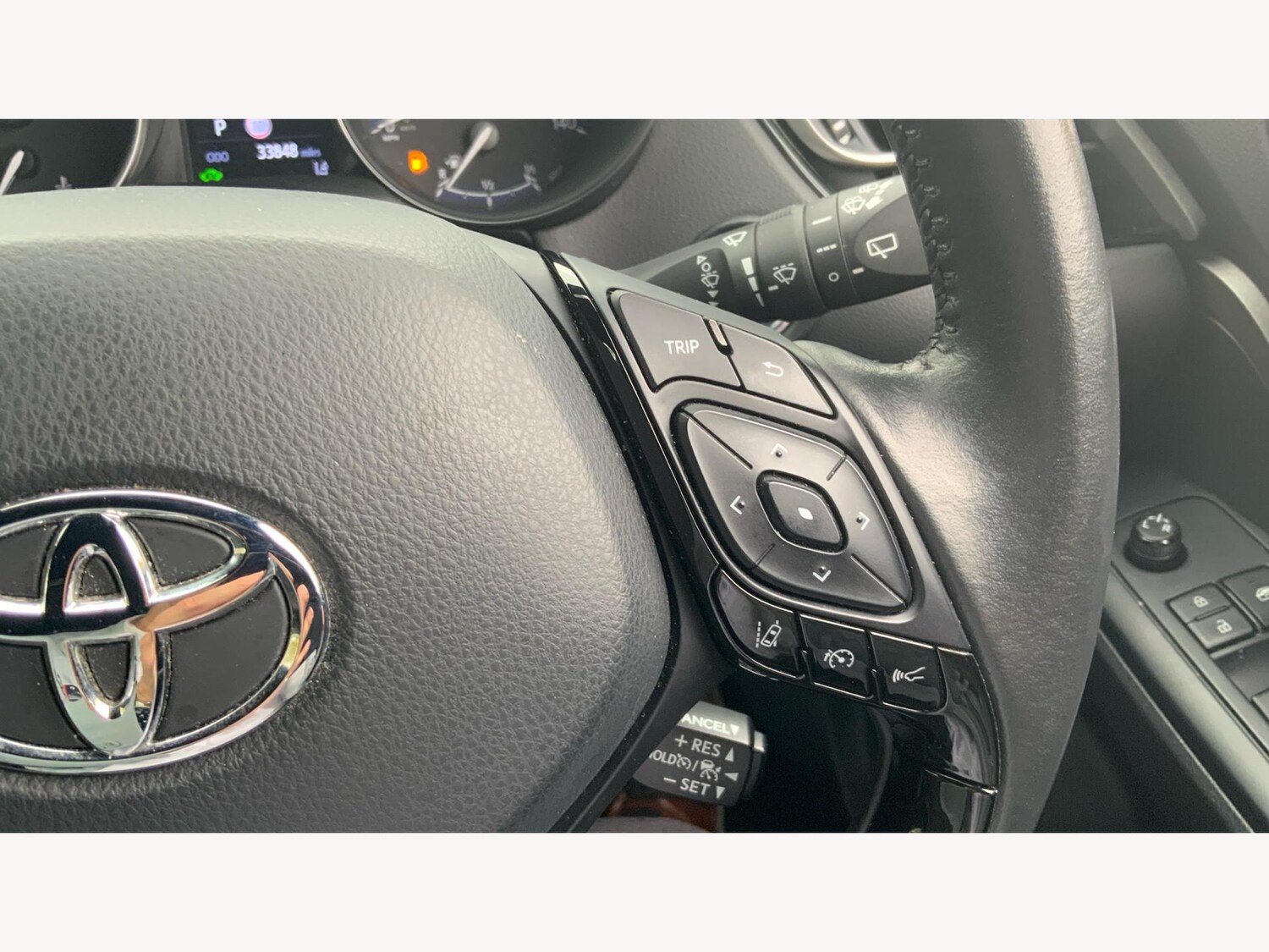 Used Toyota C-HR 2022 for sale - 76349065: Photo 34