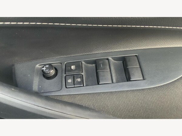 Used Toyota Corolla 2023 for sale - 76152570: Photo 37