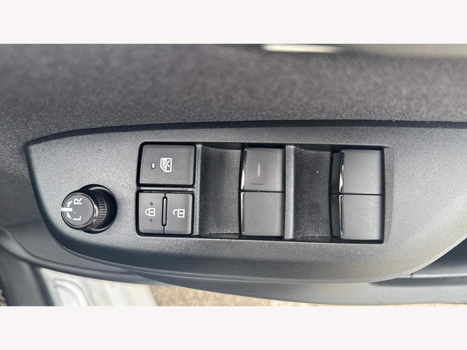 Used Toyota Yaris 2022 for sale - 76251103: Photo 22