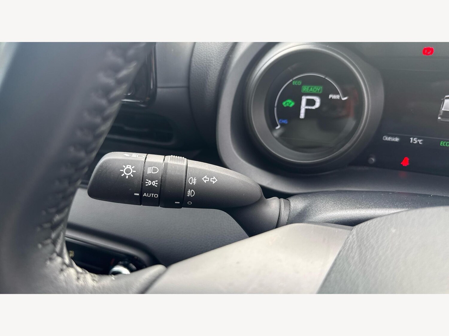 Used Toyota Yaris 2022 for sale - 76251103: Photo 27