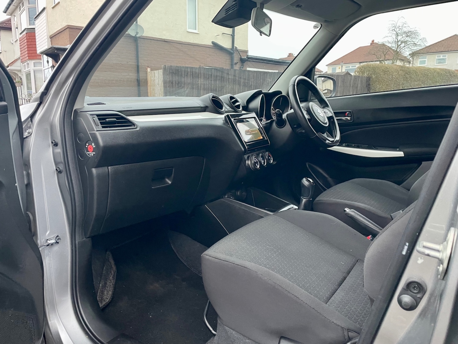 Used Suzuki Swift 2017 for sale - 77420666: Photo 16