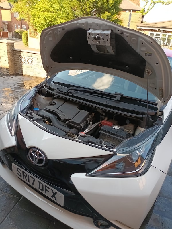 Used Toyota AYGO 2017 for sale - 76314095: Photo 8