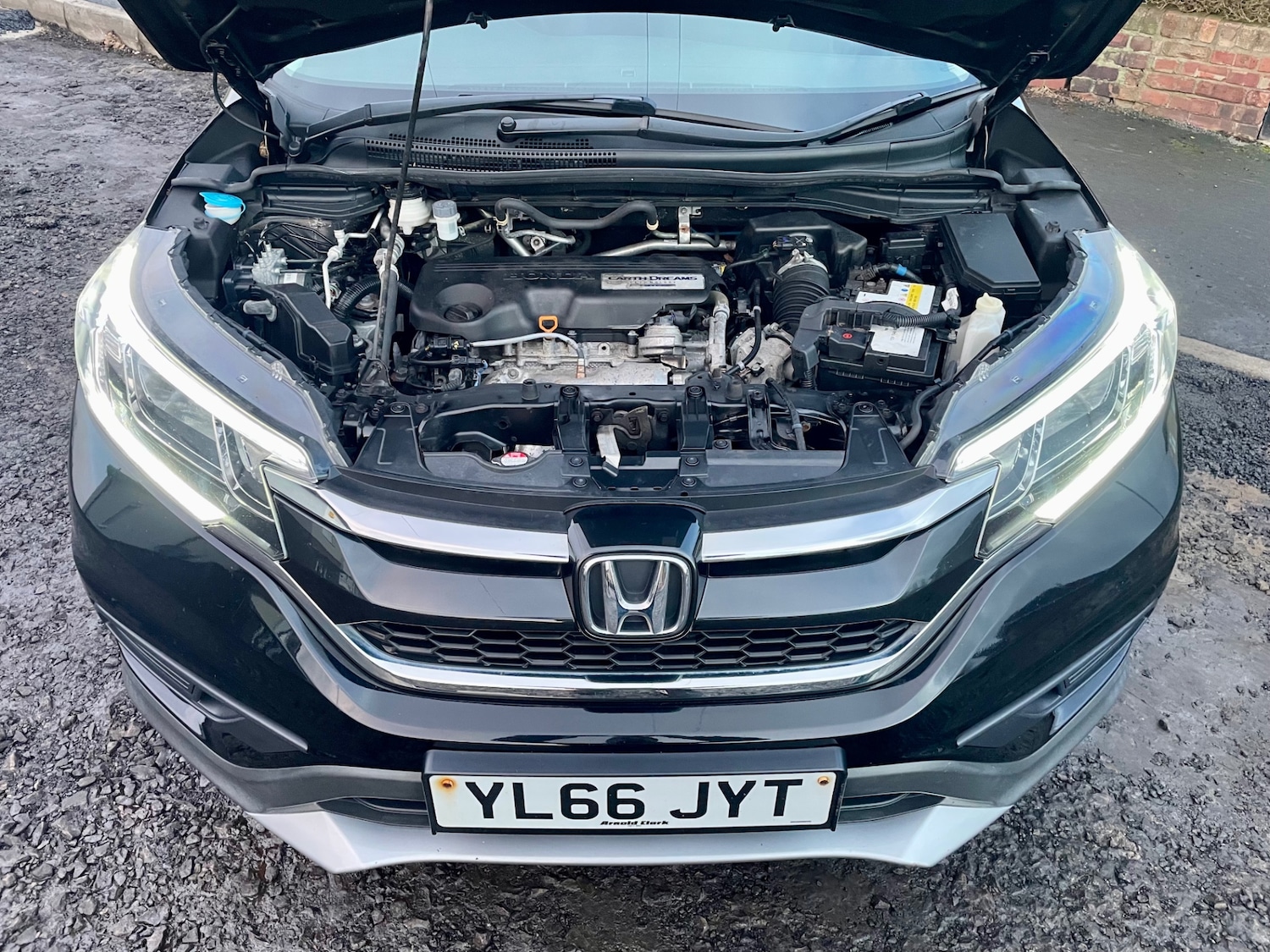 Used Honda CR-V 2017 for sale - 77562575: Photo 15