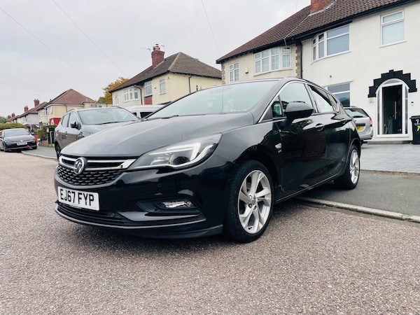 Used Vauxhall Astra 2017 for sale - 76269588: Photo 2