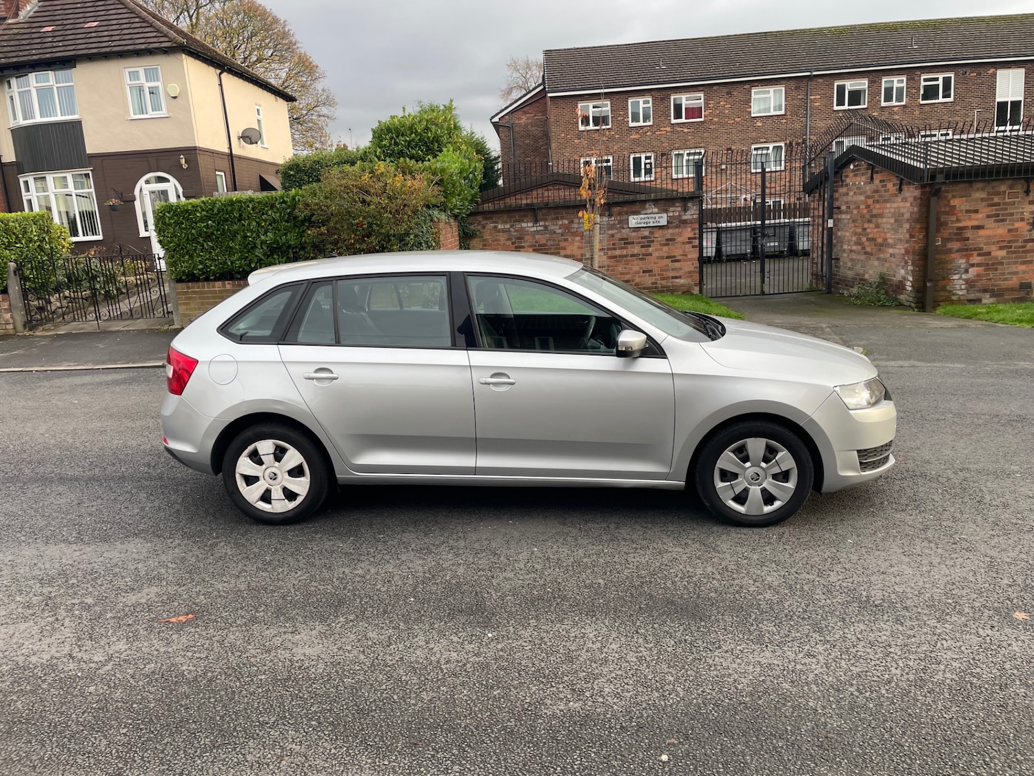 Used Skoda Rapid Spaceback 2017 for sale - 76758904: Photo 9