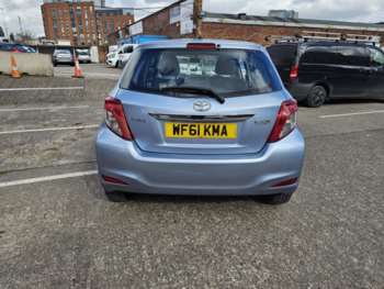 Used Toyota Yaris 2011 for sale - 74242270: Photo