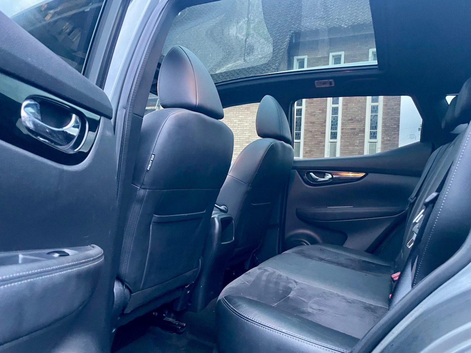 Used Nissan Qashqai 2017 for sale - 76507759: Photo 16