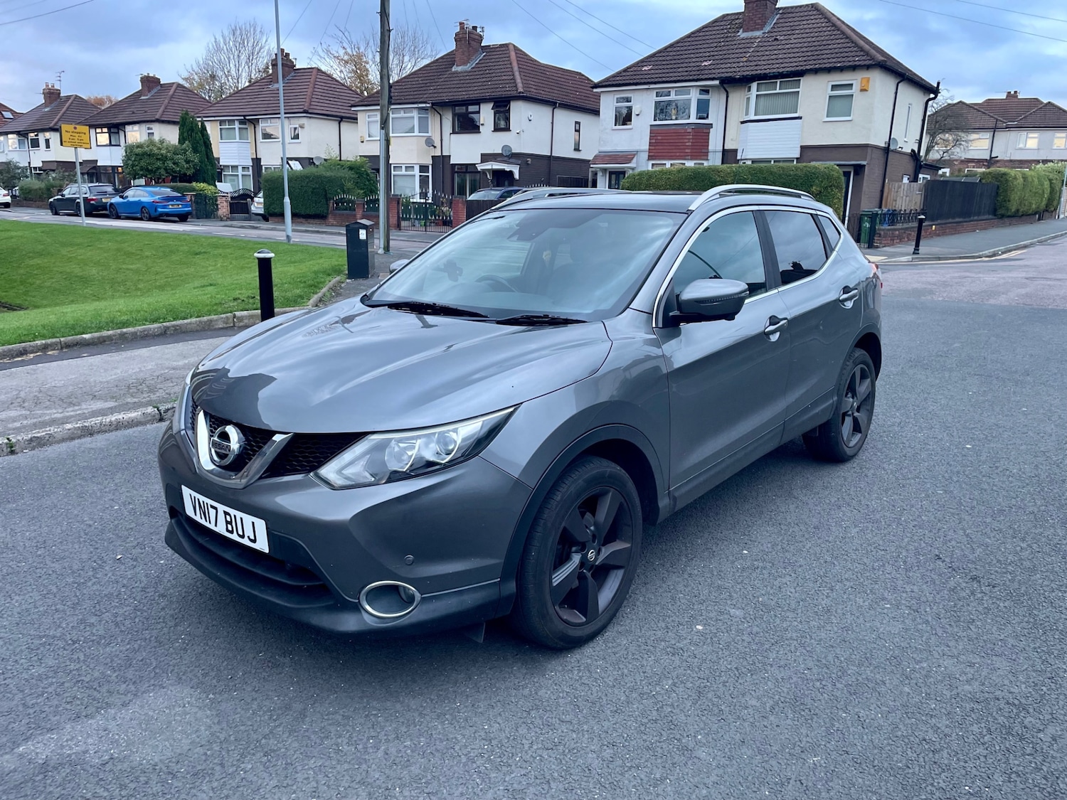Used Nissan Qashqai 2017 for sale - 76507759: Photo 2