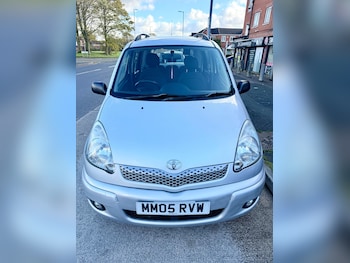 Used Toyota Yaris Verso 2005 for sale - 76799081: Photo