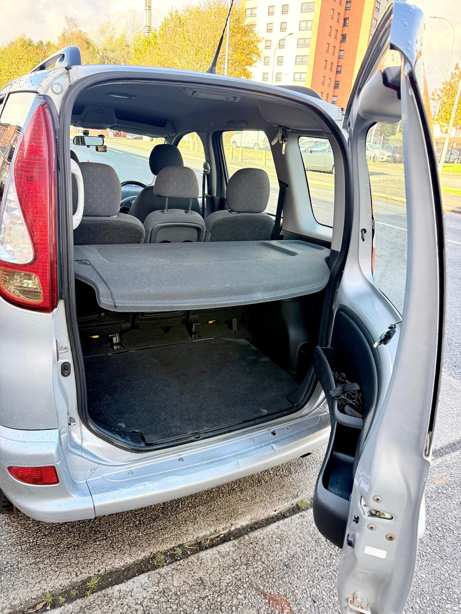 Used Toyota Yaris Verso 2005 for sale - 76799081: Photo 4