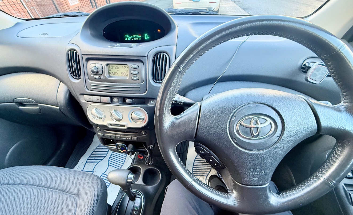 Used Toyota Yaris Verso 2005 for sale - 76799081: Photo 8