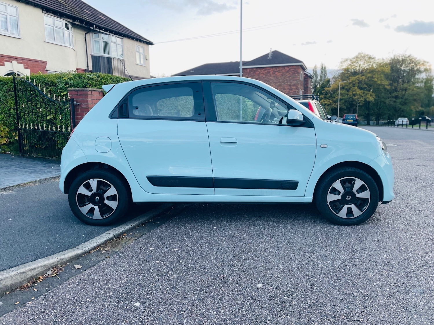 Used Renault Twingo 2015 for sale - 76584003: Photo 8