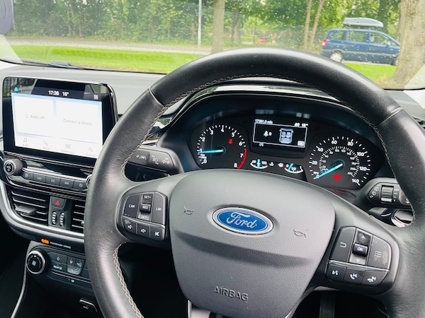 Used Ford Fiesta 2019 for sale - 74905866: Photo 16