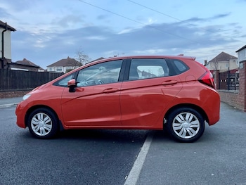 Used Honda Jazz 2016 for sale - 77781819: Photo