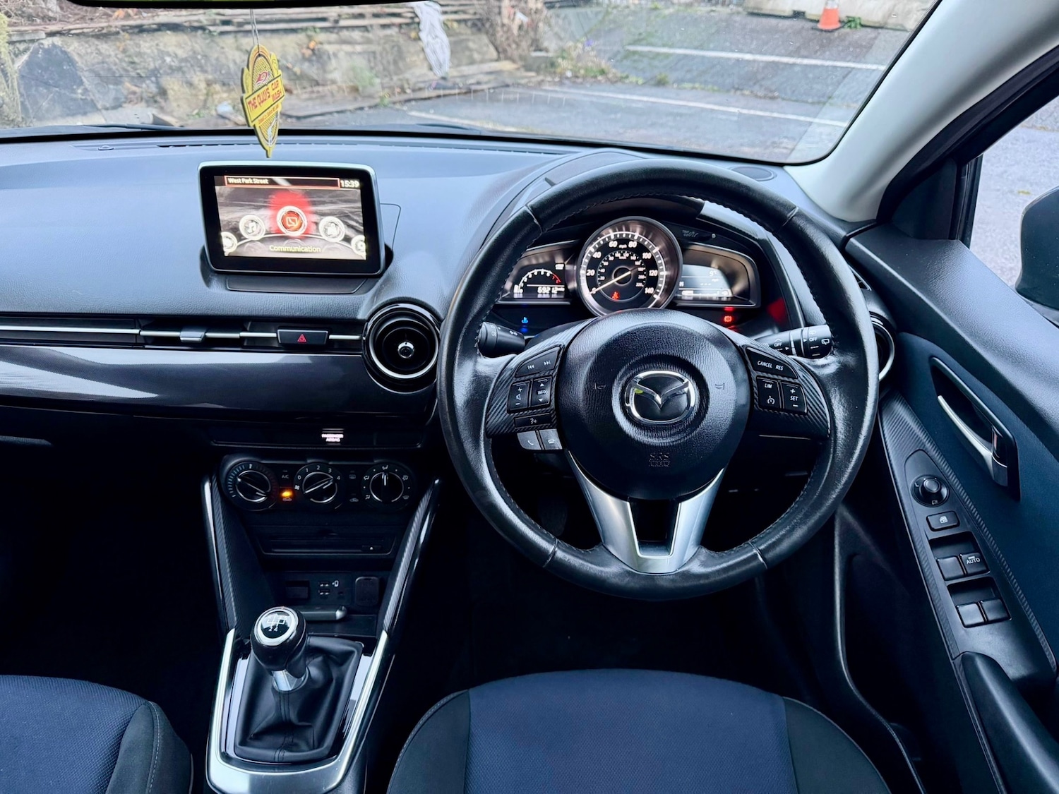 Used Mazda Mazda2 2016 for sale - 76941856: Photo 12