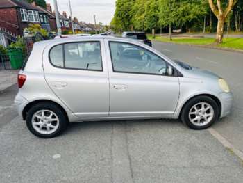 Used Toyota Yaris 2004 for sale - 74836054: Photo