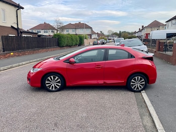 Used Honda Civic 2016 for sale - 76309807: Photo 4
