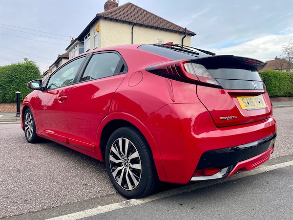 Used Honda Civic 2016 for sale - 76309807: Photo 8