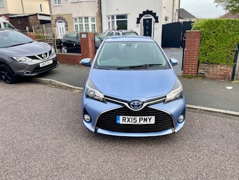 2015 (15) - 1.5 Hybrid Excel 5dr CVT