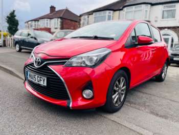 2015 (15) - 1.33 VVT-i Icon 5dr CVT
