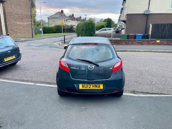 Used Mazda Mazda2 2012 for sale - 76451843: Photo