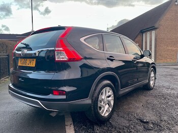 Used Honda CR-V 2017 for sale - 77304046: Photo