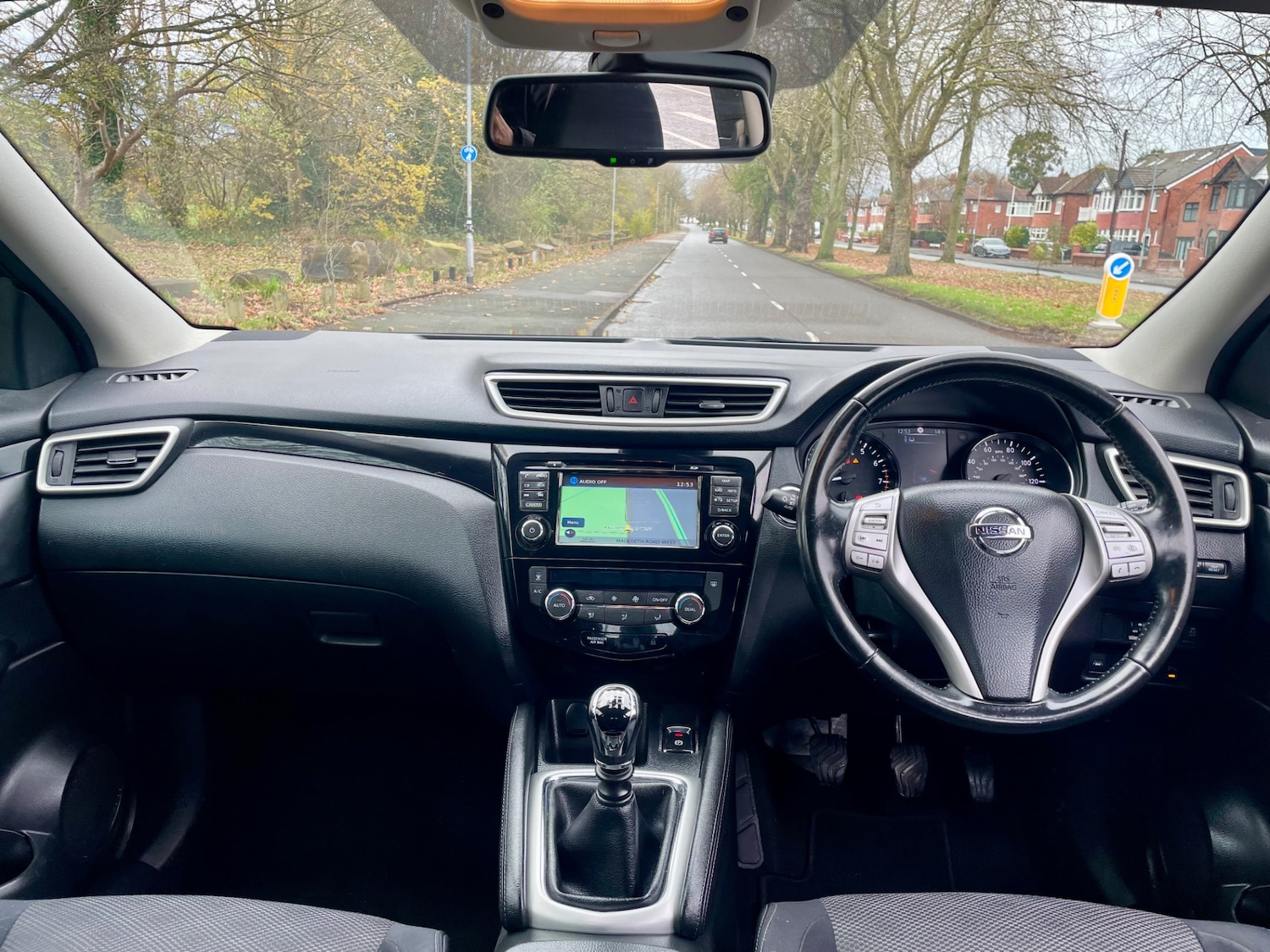 Used Nissan Qashqai 2015 for sale - 77261220: Photo 13