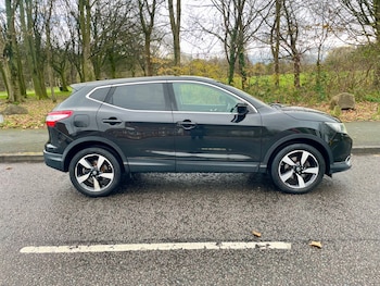 Used Nissan Qashqai 2015 for sale - 77261220: Photo