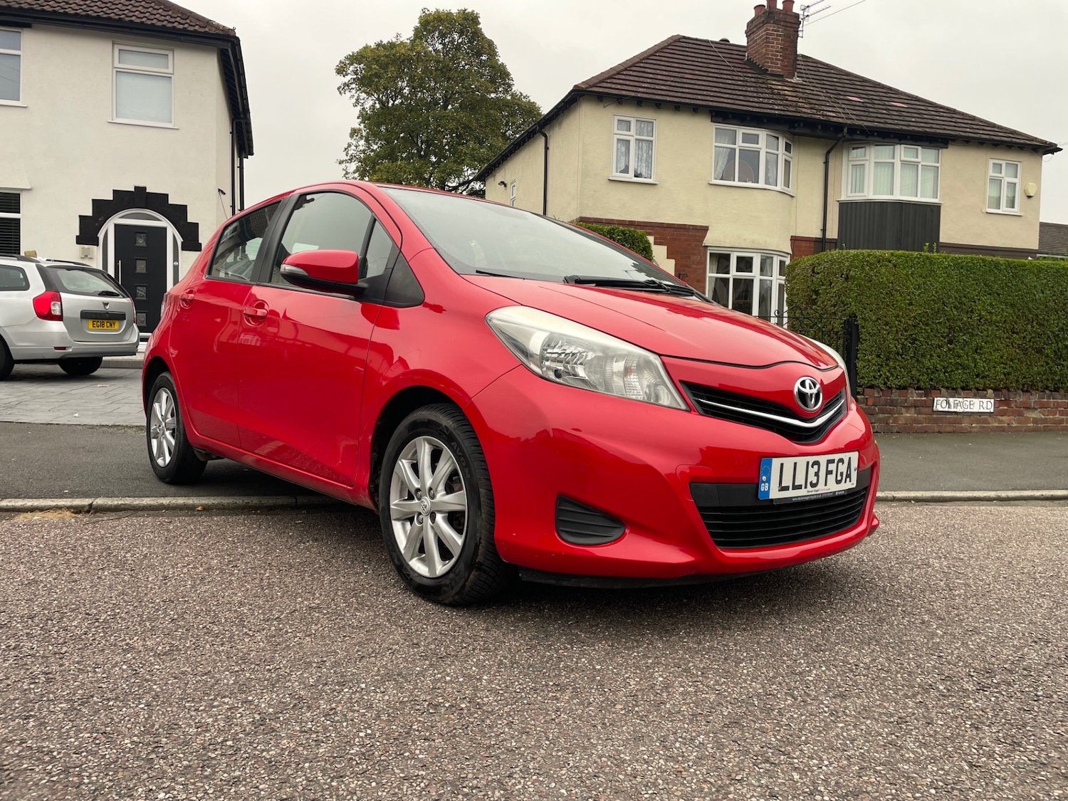 Used Toyota Yaris 2013 for sale - 77528130: Photo 10