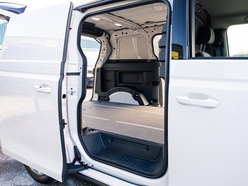 Used Volkswagen ID.Buzz 2024 for sale - 77530246: Photo 16