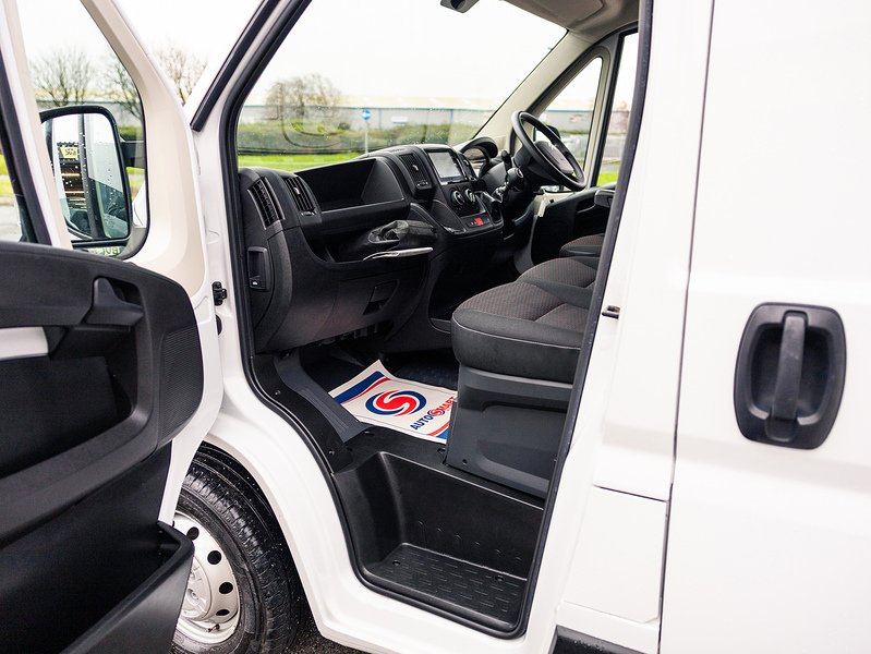 Used Citroen Relay 2024 for sale - 76720036: Photo 14